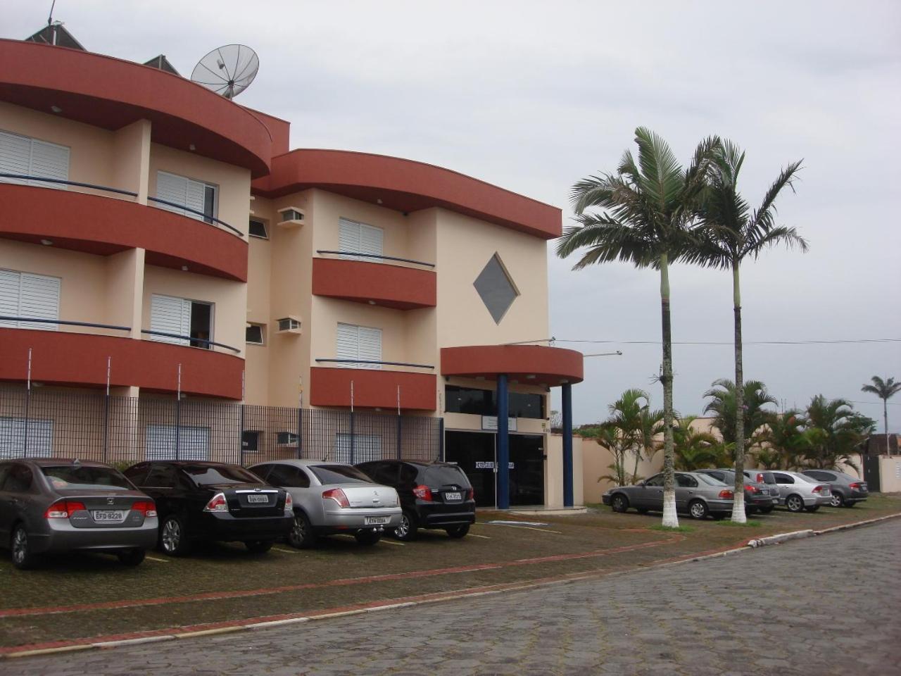 Clube Azul Do Mar Hotel 4*